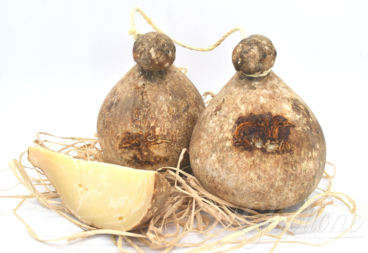 Provolone caciocavallo irpino stagionato in grotta